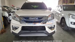 สเกิร์ตหน้า Isuzu MU-X ทรง Freeform FM