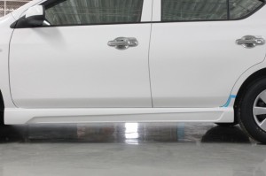 ชุดแต่งรอบคัน Nissan Almera ทรง SMT1
