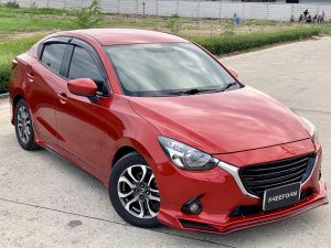 ชุดแต่งรอบคัน Mazda2 2015 Skyactiv 4D-5D ทรง Matrix V.1
