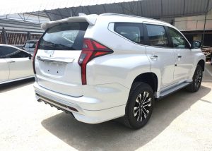 ชุดแต่งรอบคัน Mitsubishi Pajero Sport 2019 ทรง V.1