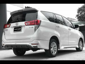 ชุดแต่งรอบคัน Toyota Innova Crysta ทรง Victor