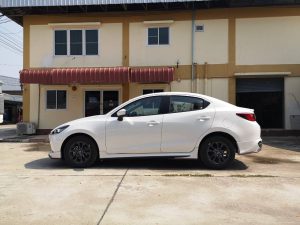 ชุดแต่งรอบคัน Mazda2 2020 ทรง X-Theme