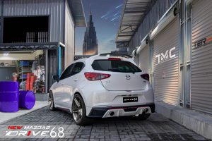 ชุดแต่งรอบคัน Mazda2 2020 ทรง Drive68