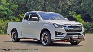 ชุดแต่งรอบคัน ISUZU D-MAX 2020 ทรง Thunzer