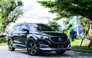 ชุดแต่งรอบคัน MG ZS ทรง Amotriz