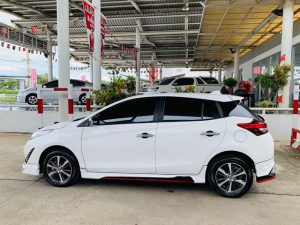 สเกิร์ตข้าง Toyota Yaris 2017 ทรง JR1